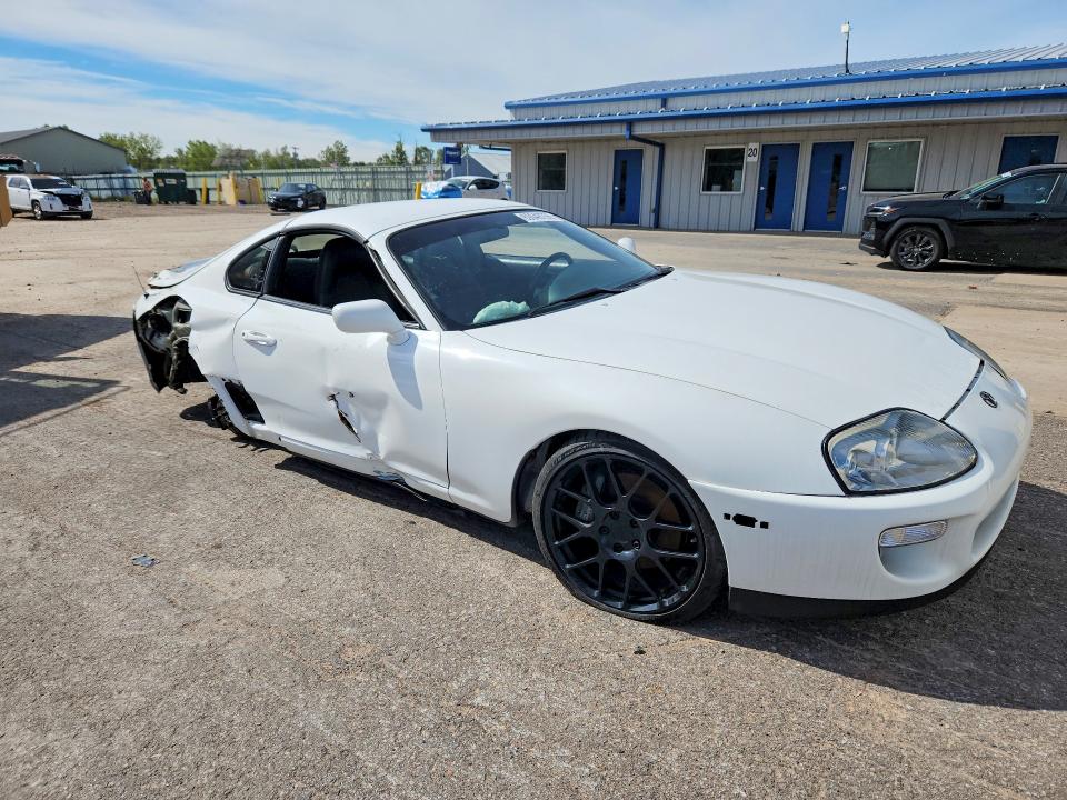 1998 Toyota Supra მანქანა იყიდება აუქციონზე, vin: JT2DE82A8W1001626, აუქციონის ნომერი: 69948756