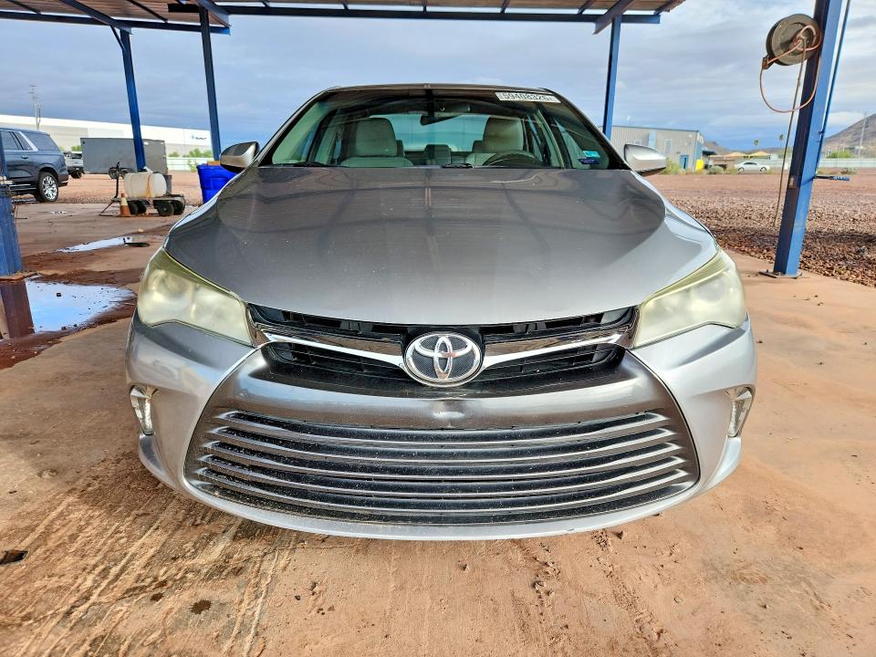 59408326 :رقم المزاد ، 4T4BF1FK0FR491680 vin ، 2015 Toyota Camry مزاد بيع