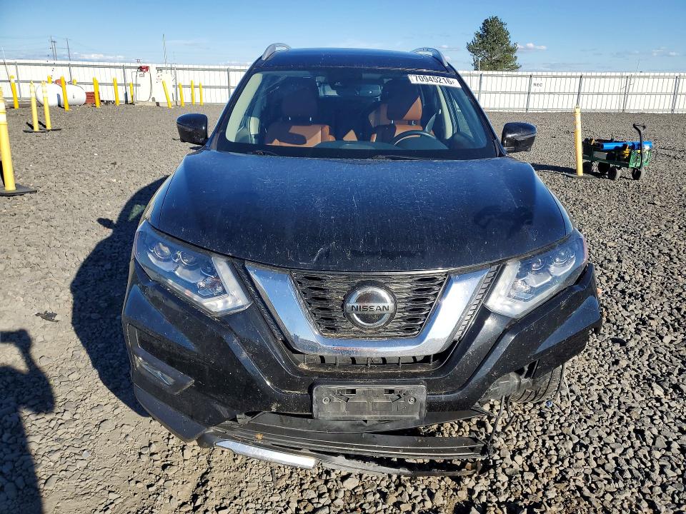 70945216 :رقم المزاد ، JN8AT2MV7JW326667 vin ، 2018 Nissan Rogue مزاد بيع
