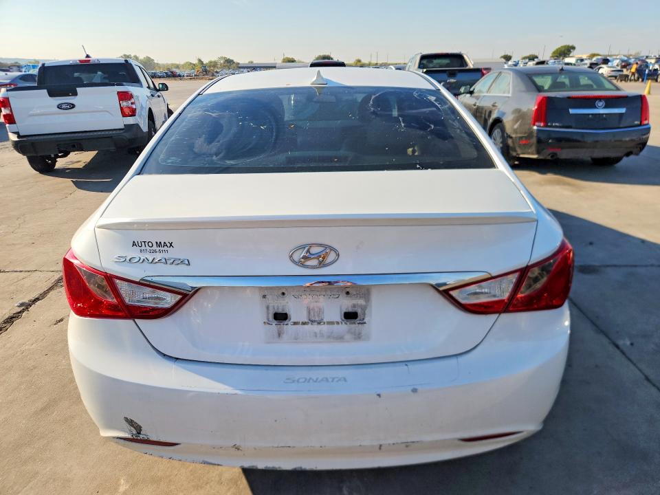 Auction sale of the 2013 Hyundai Sonata, vin: 5NPEB4AC8DH735995, lot number: 69740506