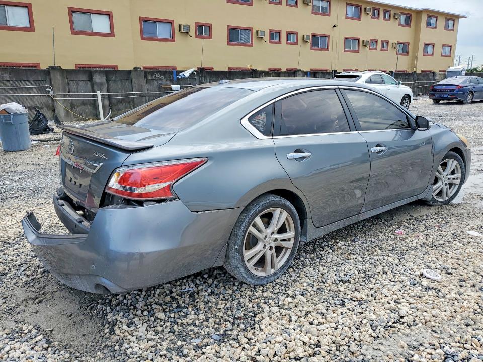 67977026 :رقم المزاد ، 1N4BL3APXEC134264 vin ، 2014 Nissan Altima مزاد بيع