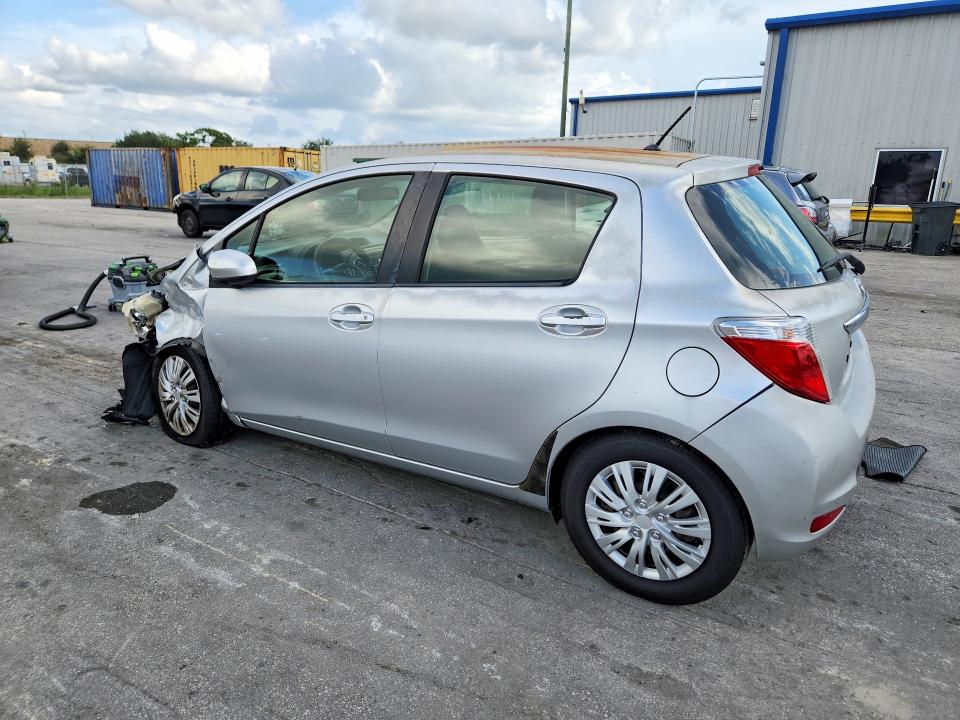 2013 Toyota Yaris მანქანა იყიდება აუქციონზე, vin: JTDKTUD36DD551172, აუქციონის ნომერი: 69303576
