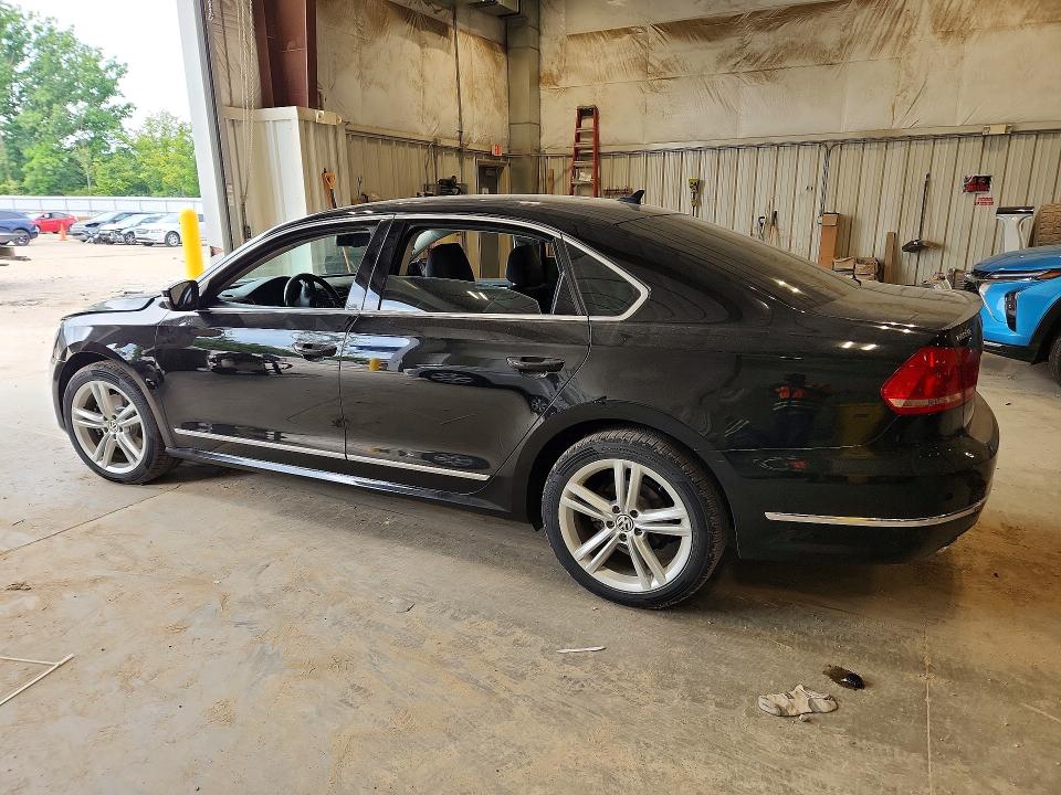2015 Volkswagen Passat მანქანა იყიდება აუქციონზე, vin: 1VWCV7A3XFC027145, აუქციონის ნომერი: 67655356