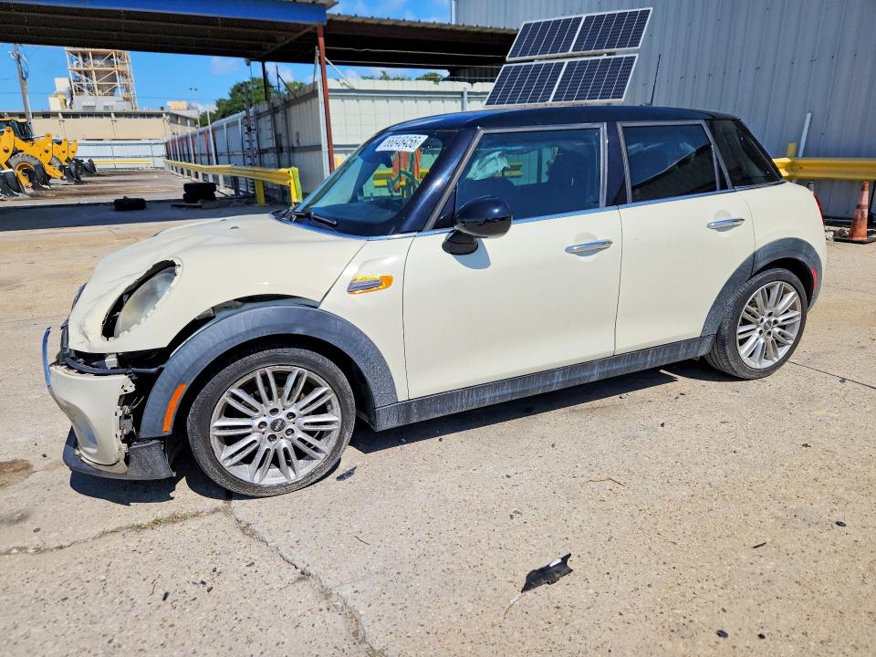 66848456 :رقم المزاد ، WMWXU1C51G2D12469 vin ، 2016 Mini Cooper مزاد بيع