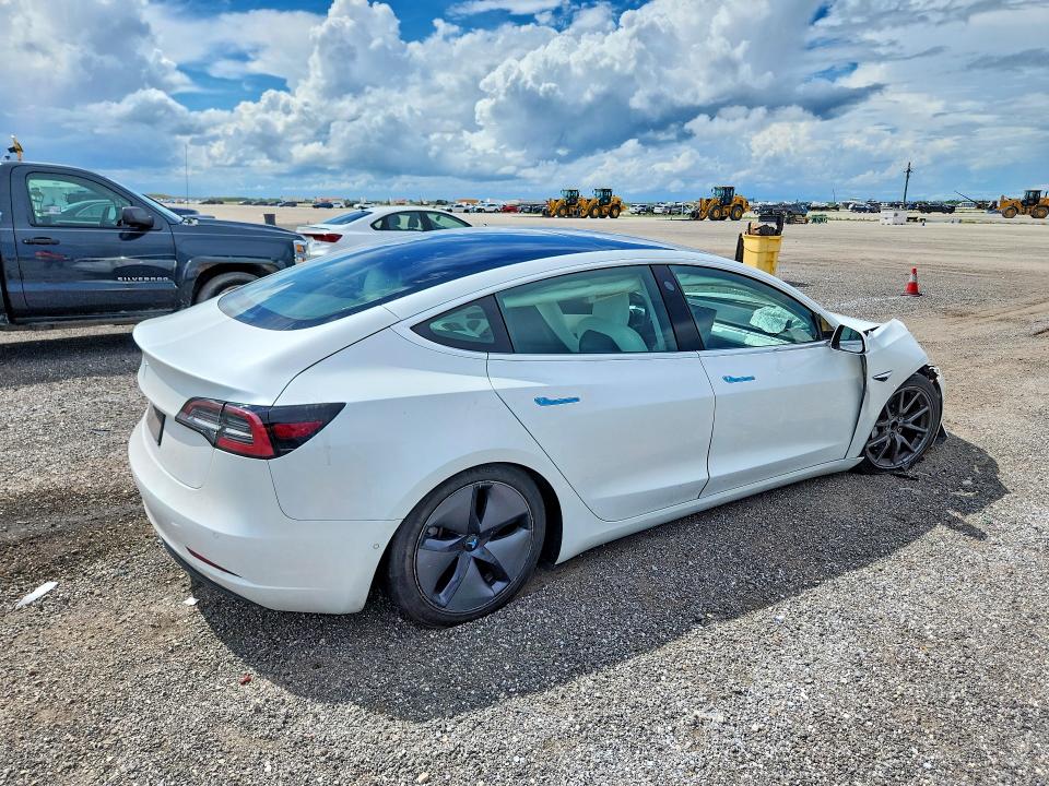 Продаж на аукціоні авто 2020 Tesla Model 3, vin: 5YJ3E1EA5LF720857, номер лоту: 67418026