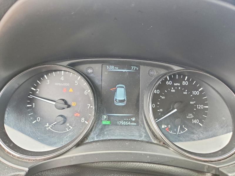 68372526 :رقم المزاد ، JN8AT2MT5HW395012 vin ، 2017 Nissan Rogue مزاد بيع