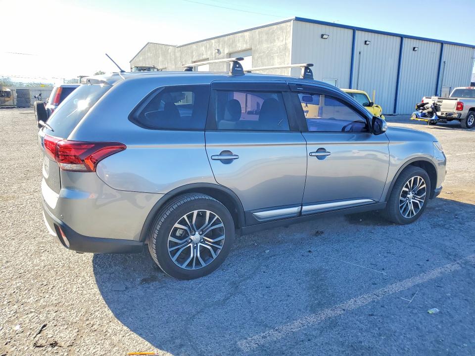 2016 Mitsubishi Outlander მანქანა იყიდება აუქციონზე, vin: JA4AD3A38GZ044668, აუქციონის ნომერი: 69732616