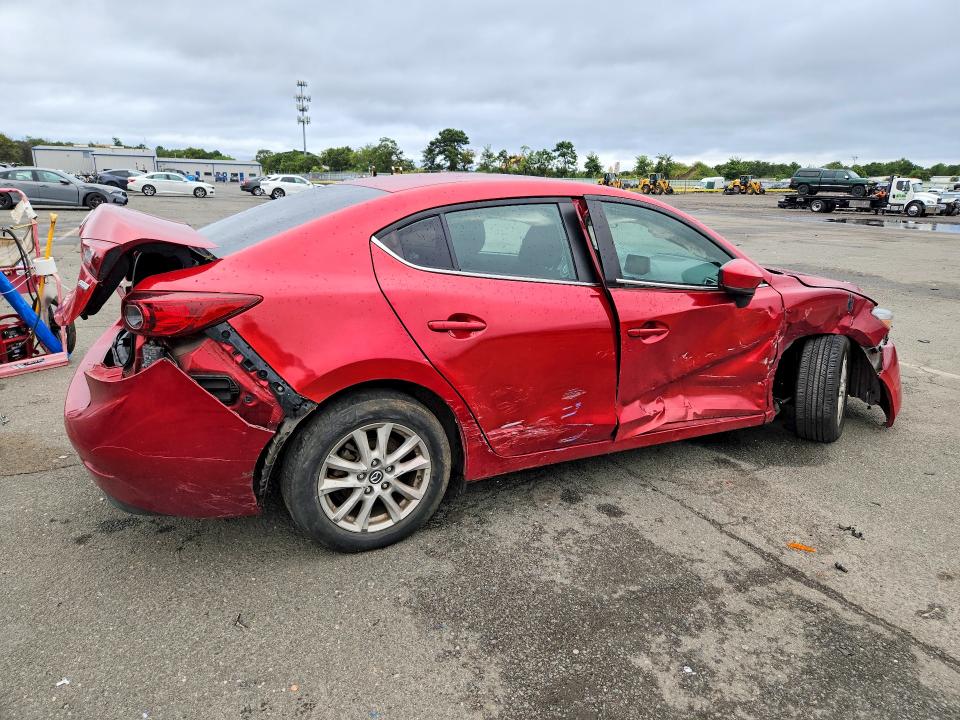 2017 Mazda 3 მანქანა იყიდება აუქციონზე, vin: 3MZBN1U79HM106458, აუქციონის ნომერი: 69733836