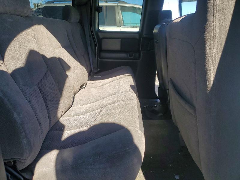 68033366 :رقم المزاد ، 1GCEC19X94Z217051 vin ، 2004 Chevrolet Silverado مزاد بيع