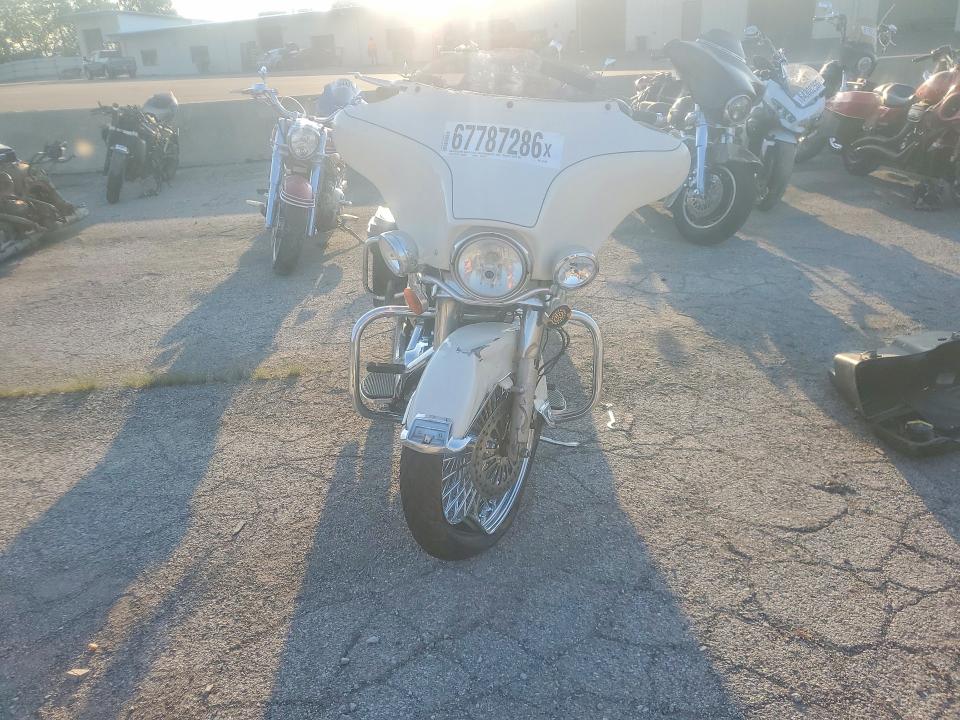 67787286 :رقم المزاد ، 1HD1FMM19CB645993 vin ، 2012 Harley-davidson Flhtp مزاد بيع