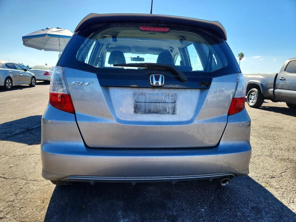 2009 Honda Fit მანქანა იყიდება აუქციონზე, vin: JHMGE87489S054055, აუქციონის ნომერი: 68177406