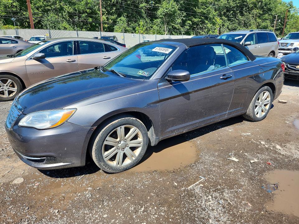 Продаж на аукціоні авто 2014 Chrysler 200, vin: 1C3BCBEG1EN163952, номер лоту: 67660696