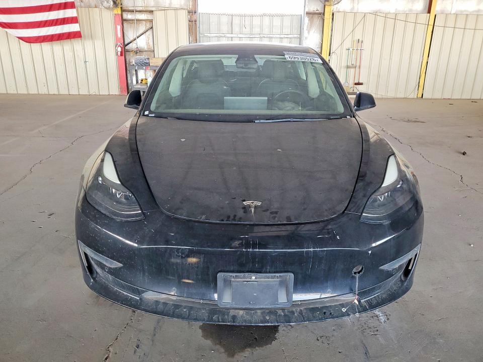 2022 Tesla Model 3 მანქანა იყიდება აუქციონზე, vin: 5YJ3E1EA3NF189872, აუქციონის ნომერი: 69930526