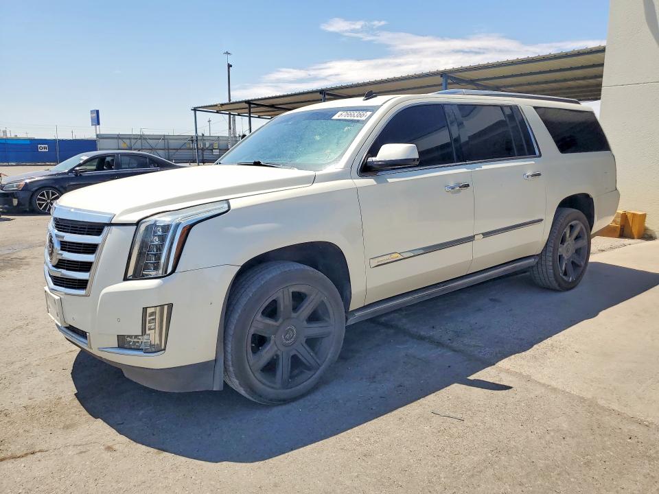 67666366 :رقم المزاد ، 1GYS3JKJ3FR299901 vin ، 2015 Cadillac Escalade مزاد بيع