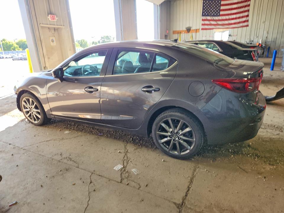 Продаж на аукціоні авто 2018 Mazda 3, vin: 3MZBN1W37JM276592, номер лоту: 70350576