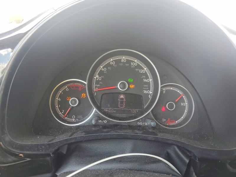 Продаж на аукціоні авто 2018 Volkswagen Beetle, vin: 3VWFD7AT7JM717328, номер лоту: 65966766