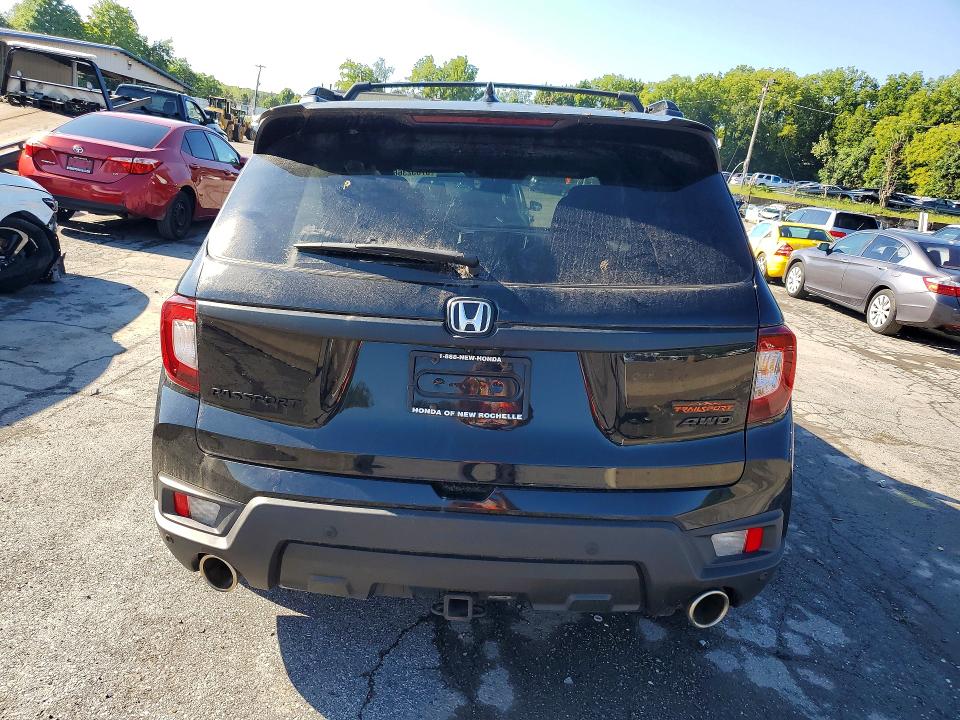 Продажа на аукционе авто 2023 Honda Passport, vin: 5FNYF8H62PB024367, номер лота: 67852366
