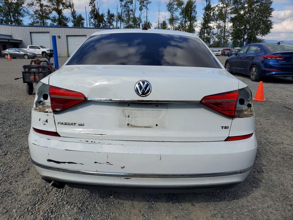 Продажа на аукционе авто 2016 Volkswagen Passat, vin: 1VWBS7A31GC019781, номер лота: 69445736