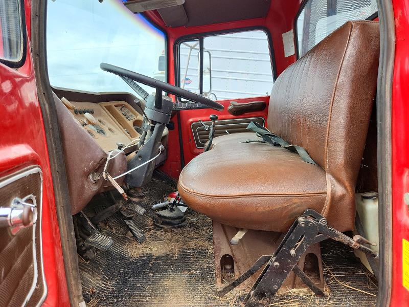 69027556 :رقم المزاد ، N62DVW08389 vin ، 1975 Ford N600 مزاد بيع