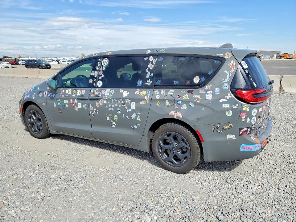 Продажа на аукционе авто 2022 Chrysler Pacifica, vin: 2C4RC1L71NR134929, номер лота: 68589546