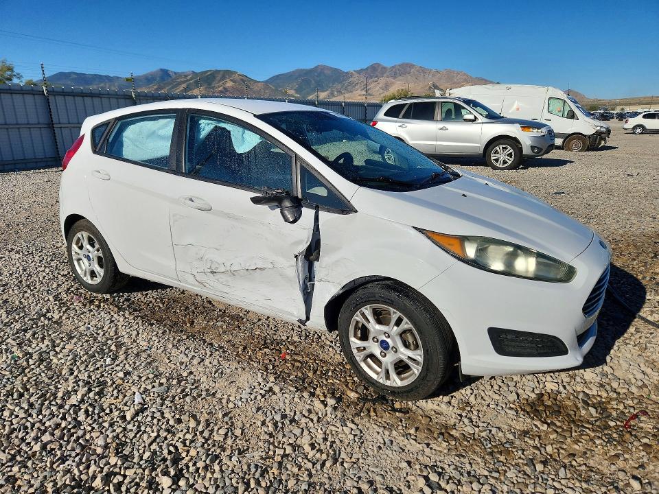 67712596 :رقم المزاد ، 3FADP4EJ3GM114870 vin ، 2016 Ford Fiesta مزاد بيع