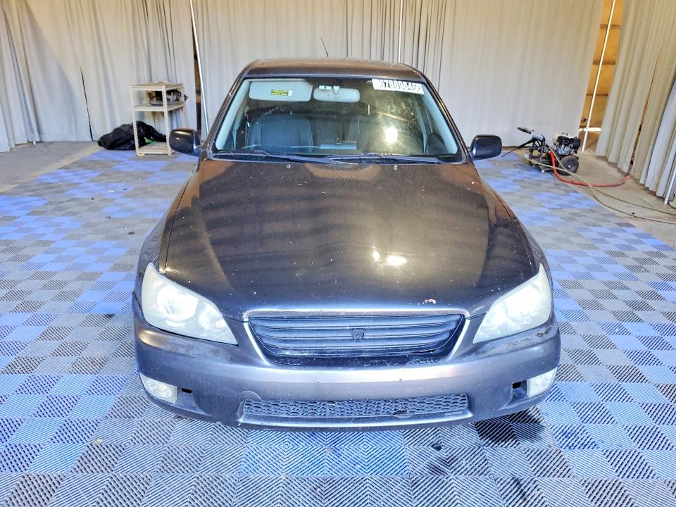 2004 Lexus Is მანქანა იყიდება აუქციონზე, vin: JTHBD192740081624, აუქციონის ნომერი: 67889846