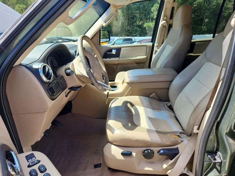 2005 Ford Expedition მანქანა იყიდება აუქციონზე, vin: 1FMFU17585LB14271, აუქციონის ნომერი: 70042636