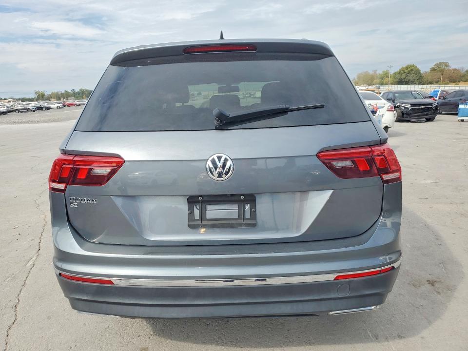 2021 Volkswagen Tiguan მანქანა იყიდება აუქციონზე, vin: 3VV3B7AX0MM081100, აუქციონის ნომერი: 69823986
