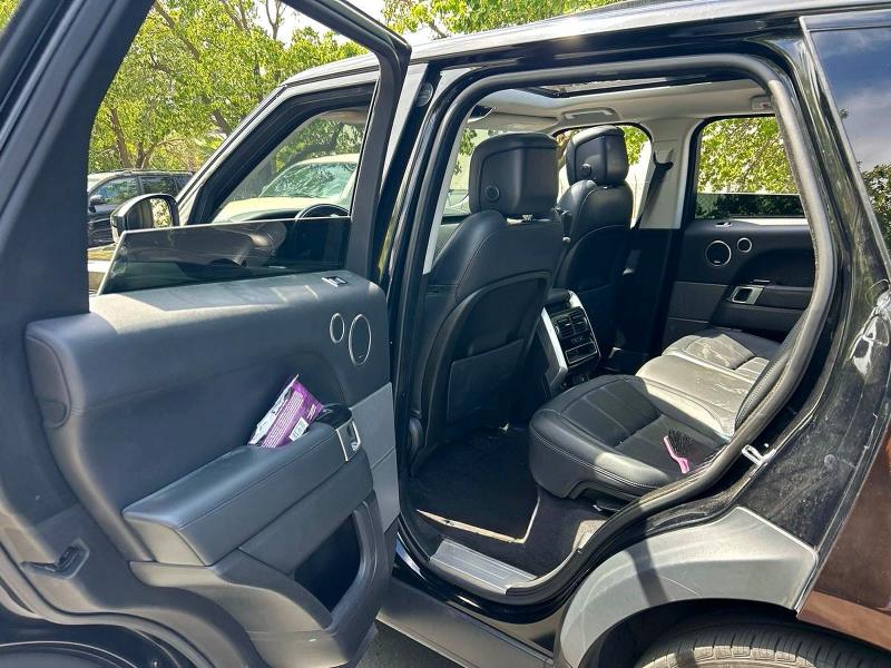 68518776 :رقم المزاد ، SALWR2SE3LA738094 vin ، 2020 Land Rover Range Rover Sport مزاد بيع