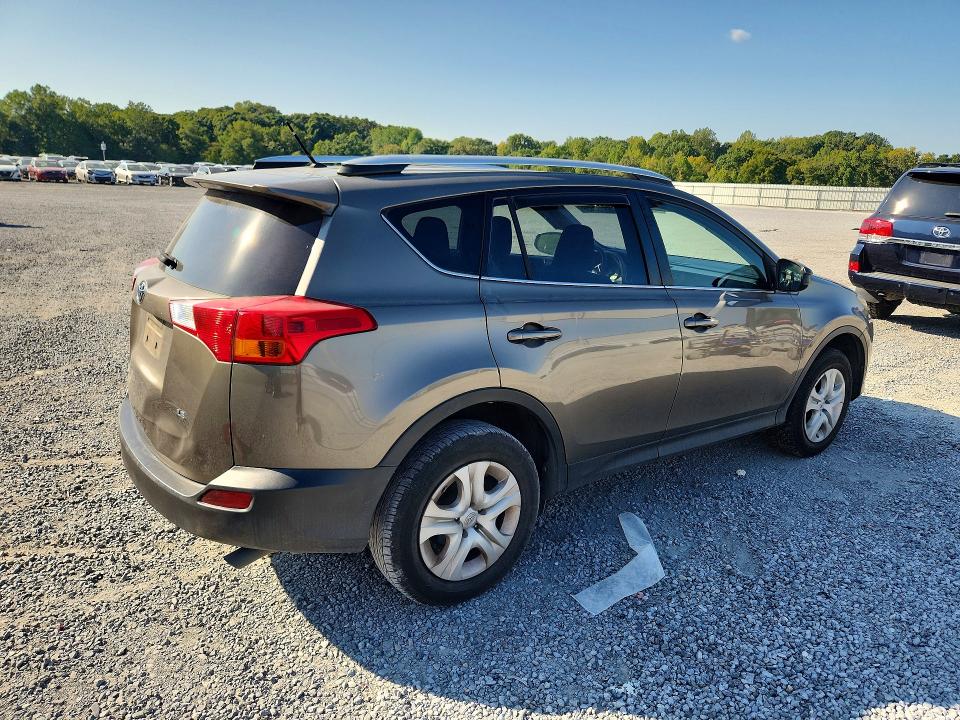 69180436 :رقم المزاد ، JTMZFREV2FD057638 vin ، 2015 Toyota Rav4 مزاد بيع