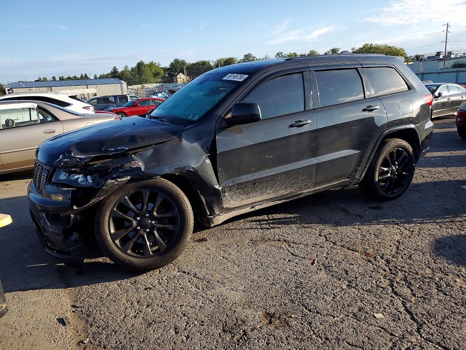 Продажа на аукционе авто 2018 Jeep Grand Cherokee, vin: 1C4RJFAG9JC235936, номер лота: 69146756