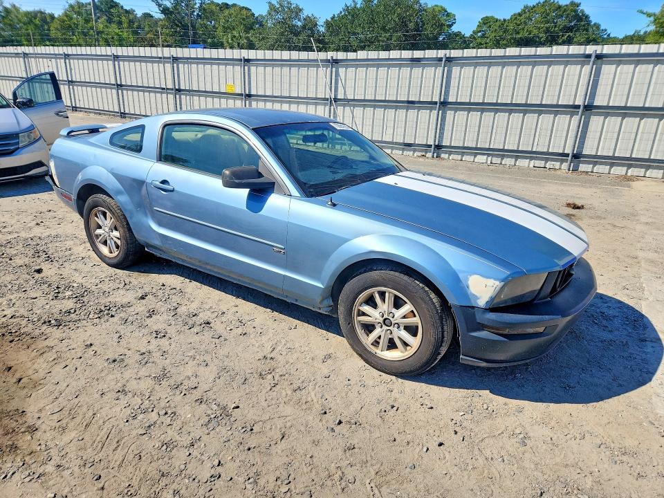2006 Ford Mustang მანქანა იყიდება აუქციონზე, vin: 1ZVFT80N965200444, აუქციონის ნომერი: 70664296