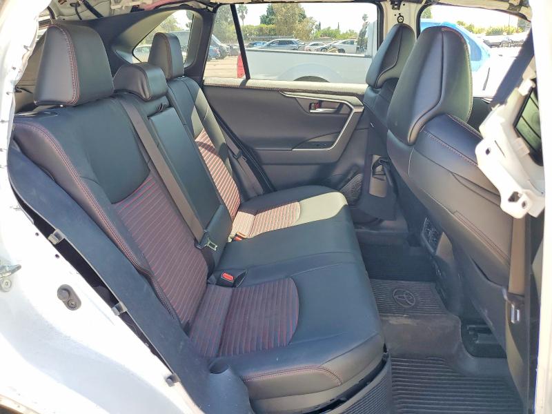 68188996 :رقم المزاد ، JTMEB3FV0PD111414 vin ، 2023 Toyota Rav4 Prime مزاد بيع