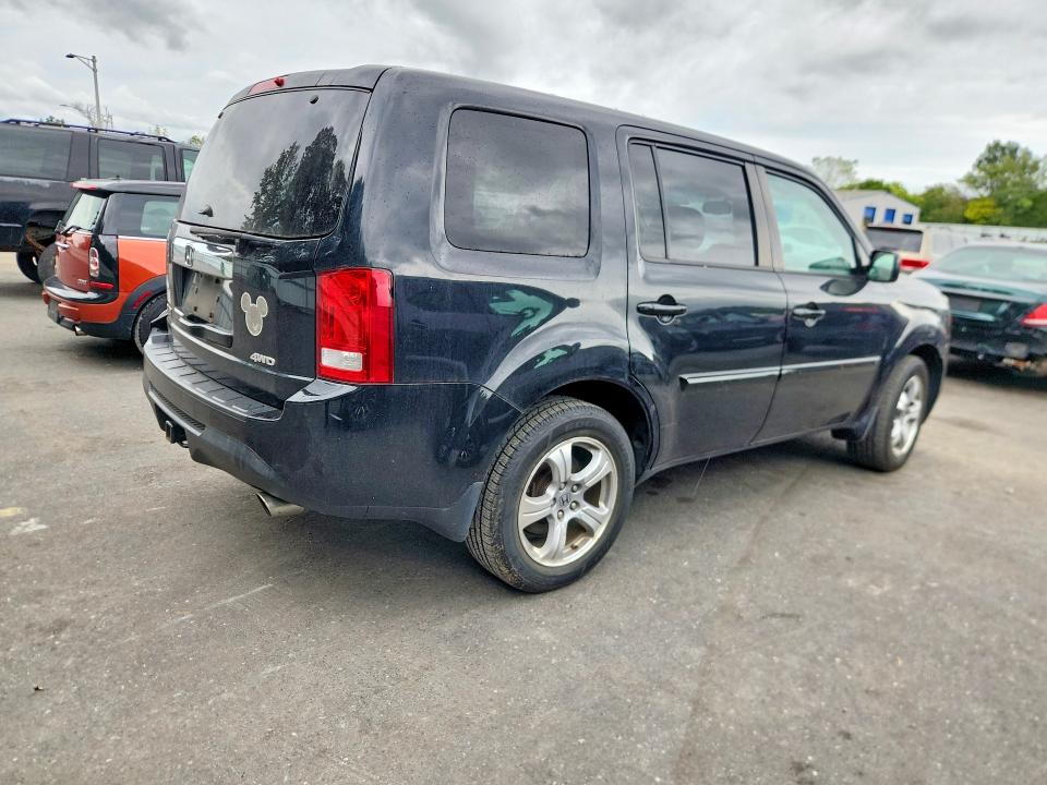 2015 Honda Pilot მანქანა იყიდება აუქციონზე, vin: 5FNYF4H70FB050031, აუქციონის ნომერი: 69687936