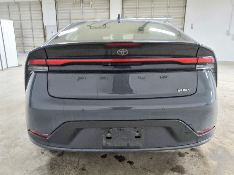 2024 Toyota Prius მანქანა იყიდება აუქციონზე, vin: JTDACAAU2R3021477, აუქციონის ნომერი: 70657926
