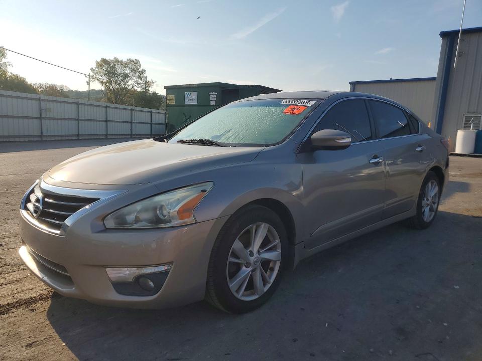2015 Nissan Altima მანქანა იყიდება აუქციონზე, vin: 1N4AL3AP5FC292637, აუქციონის ნომერი: 68086996