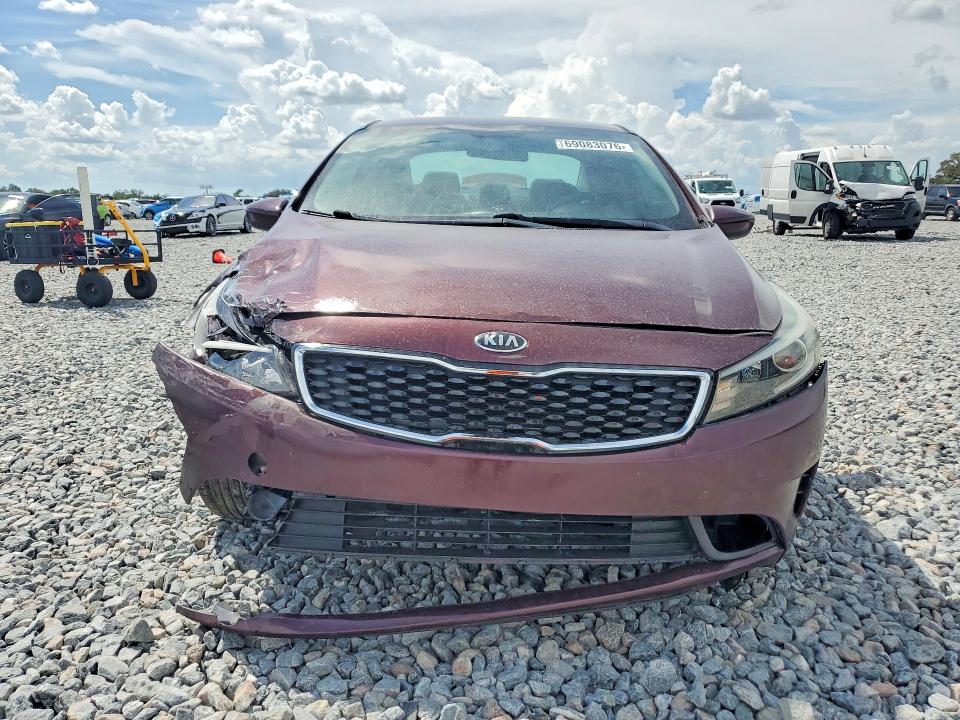 Продажа на аукционе авто 2017 Kia Forte, vin: 3KPFL4A73HE021559, номер лота: 69083076