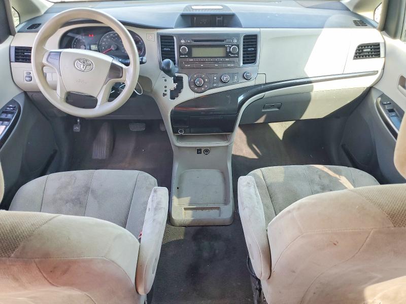 2011 Toyota Sienna მანქანა იყიდება აუქციონზე, vin: 5TDZK3DC1BS013962, აუქციონის ნომერი: 69901746