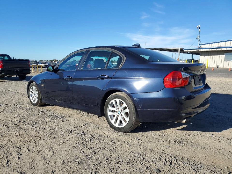 Auction sale of the 2006 Bmw 325, vin: WBAVB13566PT01186, lot number: 70132986