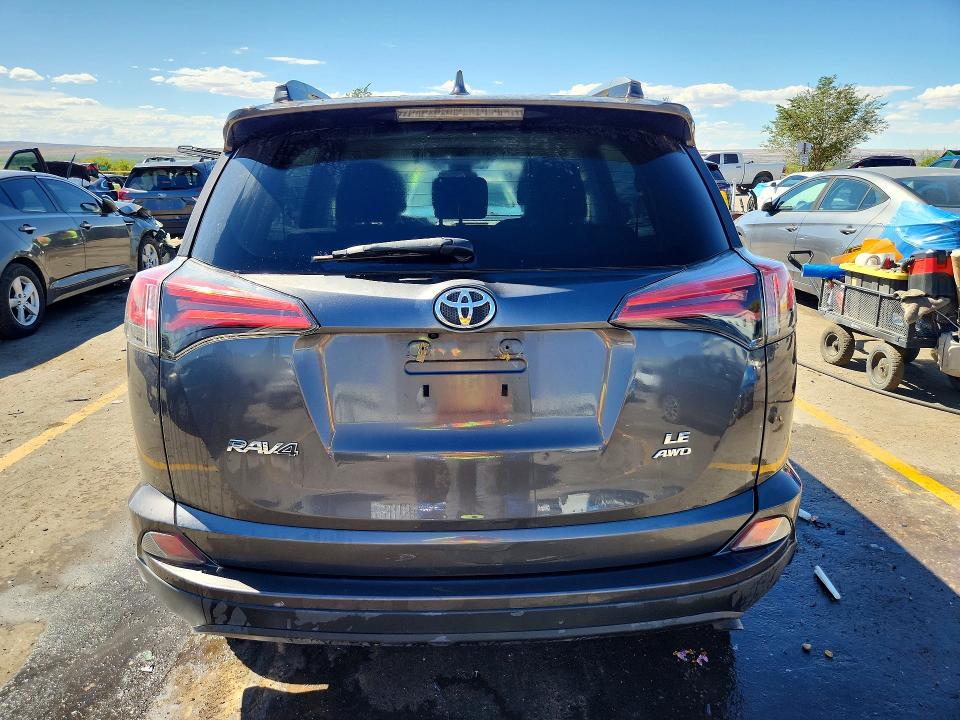 Продажа на аукционе авто 2017 Toyota Rav4, vin: 2T3BFREV2HW653016, номер лота: 68191866