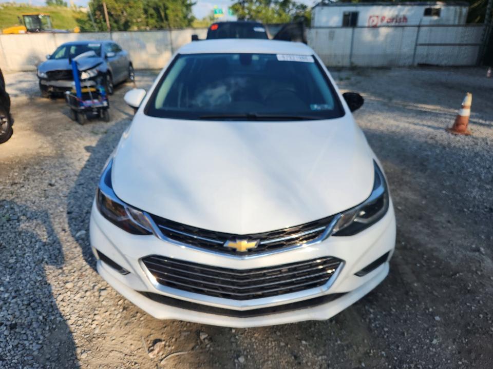 67921986 :رقم المزاد ، 1G1BF5SM0H7261001 vin ، 2017 Chevrolet Cruze مزاد بيع