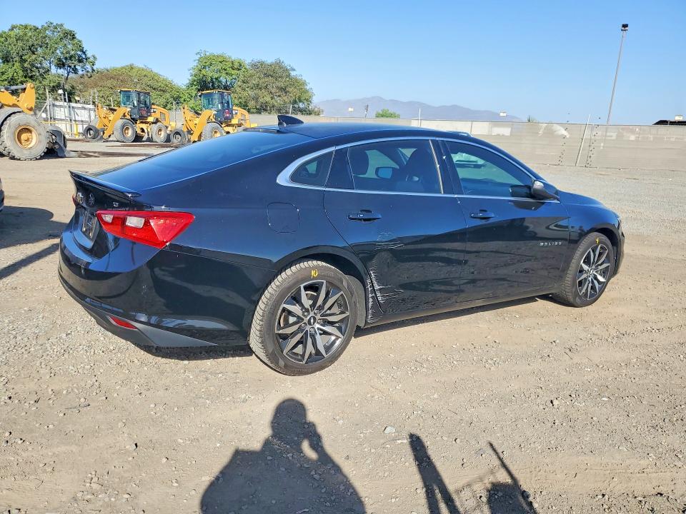 Продажа на аукционе авто 2018 Chevrolet Malibu, vin: 1G1ZD5STXJF100775, номер лота: 70385736