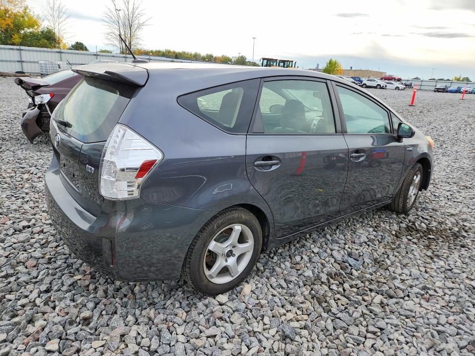 Продажа на аукционе авто 2013 Toyota Prius V, vin: JTDZN3EU0D3222967, номер лота: 71061366