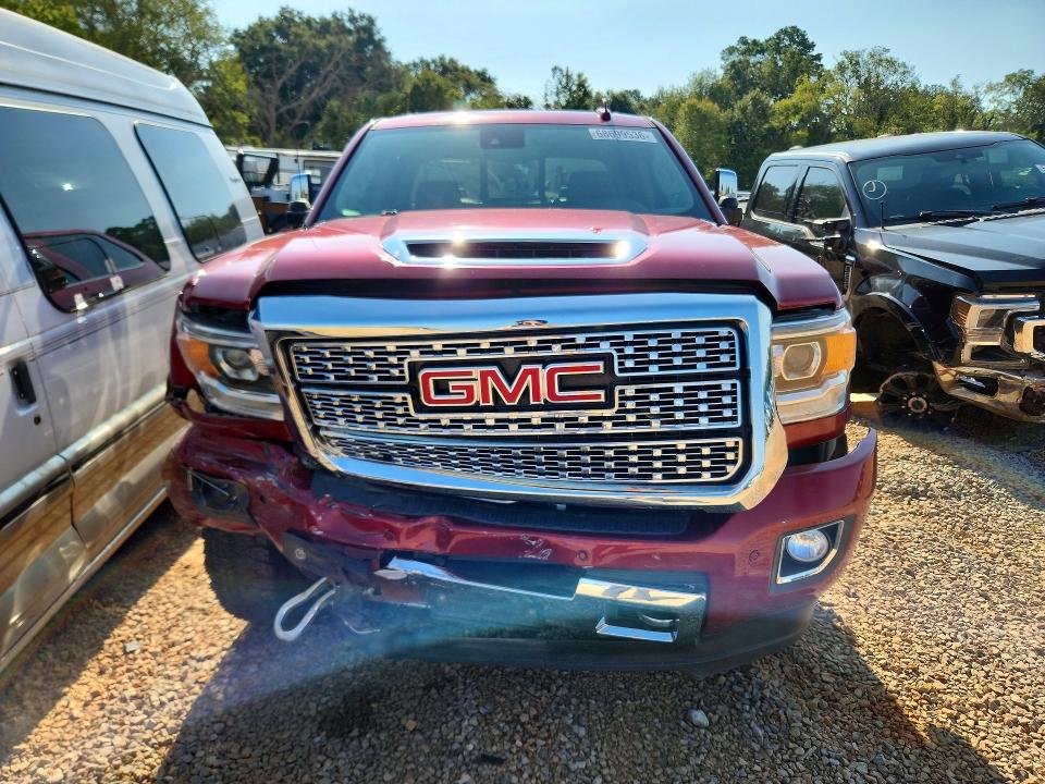 68699536 :رقم المزاد ، 1GT42WEY7KF281064 vin ، 2019 Gmc Sierra مزاد بيع