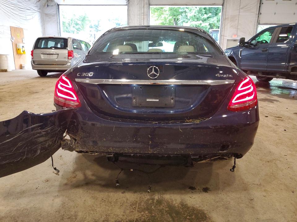 Продажа на аукционе авто 2018 Mercedes-benz C, vin: 55SWF4KB1JU261606, номер лота: 67424426