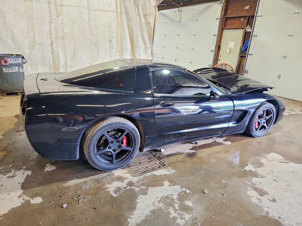 68826896 :رقم المزاد ، 1G1YY22G335120747 vin ، 2003 Chevrolet Corvette مزاد بيع