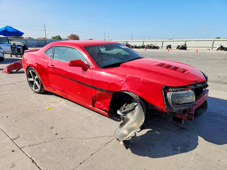 69243316 :رقم المزاد ، 2G1FK1EJ2F9296707 vin ، 2015 Chevrolet Camaro مزاد بيع