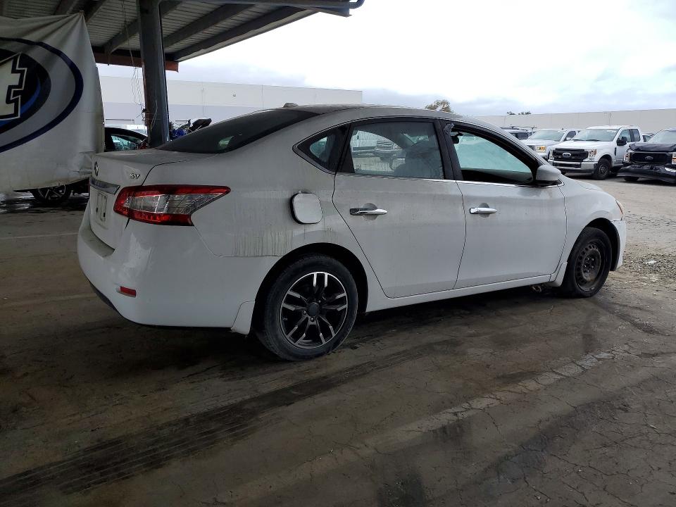 2015 Nissan Sentra მანქანა იყიდება აუქციონზე, vin: 3N1AB7AP3FL650510, აუქციონის ნომერი: 69375086