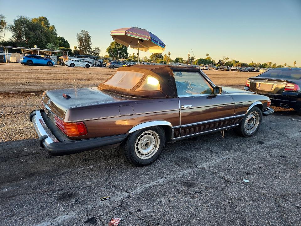 Продажа на аукционе авто 1980 Mercedes-benz Sl, vin: 10704412061390, номер лота: 70866186