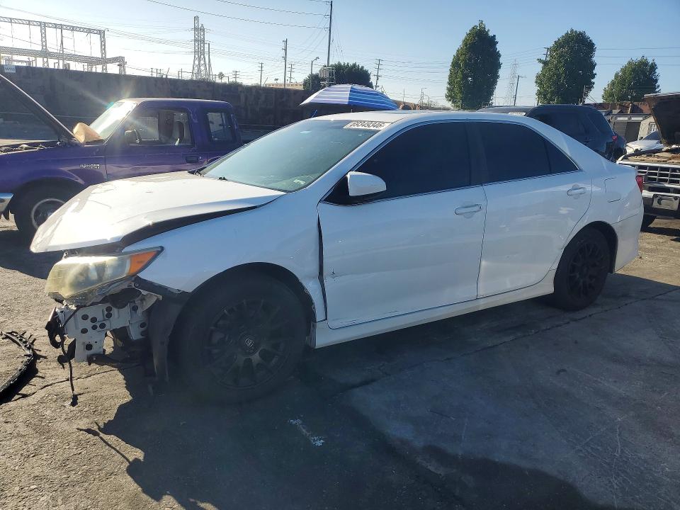 69349346 :رقم المزاد ، 4T1BF1FK2DU238867 vin ، 2013 Toyota Camry مزاد بيع